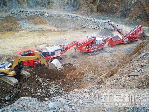 车载流动破石机加工现场