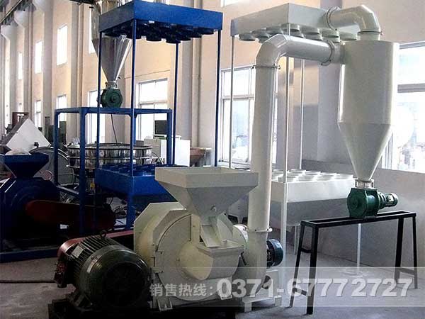 白垩超细磨粉机价格多少钱？什么因素影响？