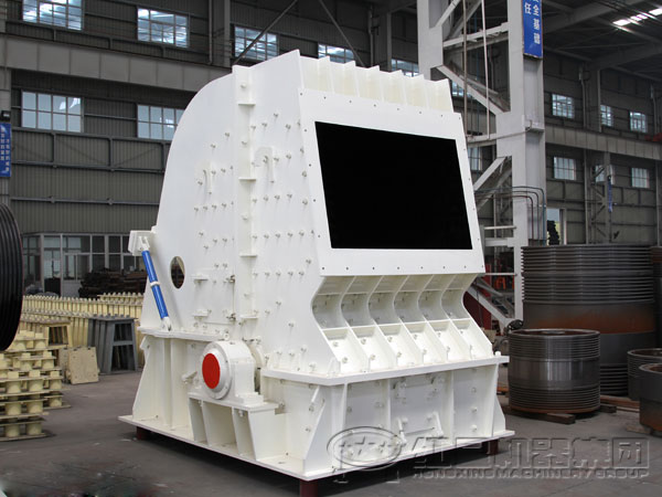 HD系列反击破碎机型号