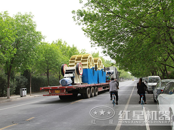 河南环保筛沙洗沙设备发货现场图3