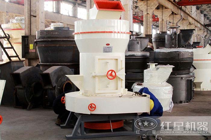 小型200目石膏雷蒙磨粉机多少钱一套？
