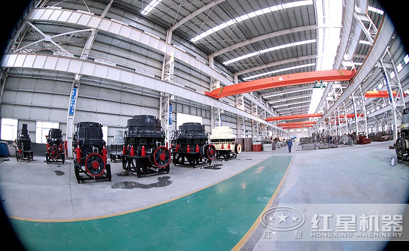 欧亿5液压圆锥破碎机900型生产车间