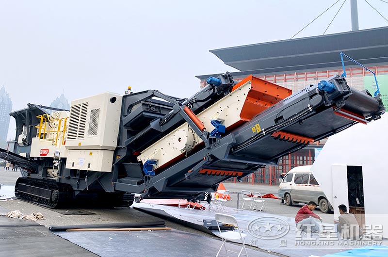 车载移动建筑垃圾粉碎机车间