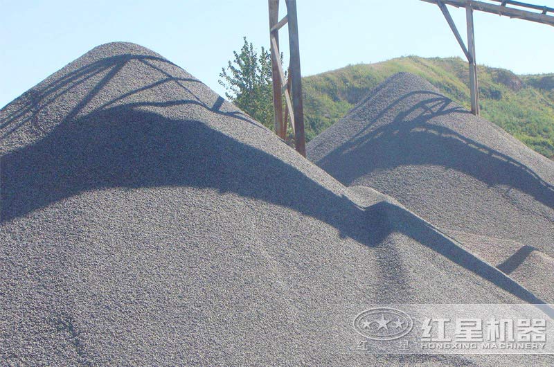 机制砂用什么机器生产？机制砂与天然砂、水洗砂的区别？