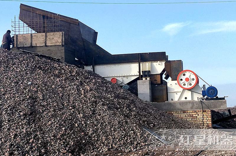 国内大型颚式破碎机推动铁路、公路事业蓬勃发展