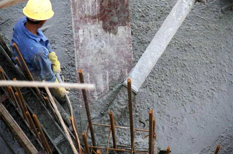混凝土破碎机及混凝土再生工艺